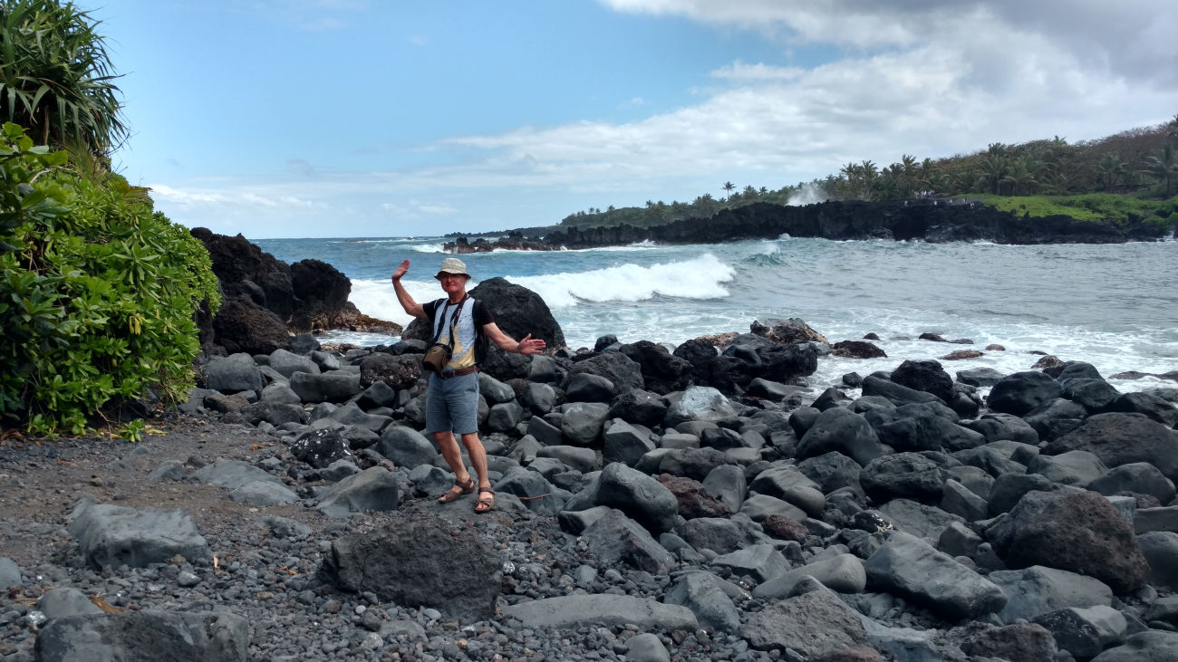 Road to Hana tour, Black Sand Beach, Maui.